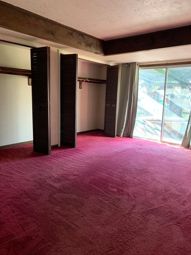 Building Photo - 7110 Celia Ave