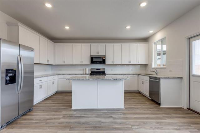 Building Photo - 1002 Cinnabar Wy