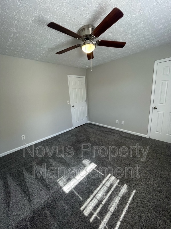 Building Photo - 749 South St