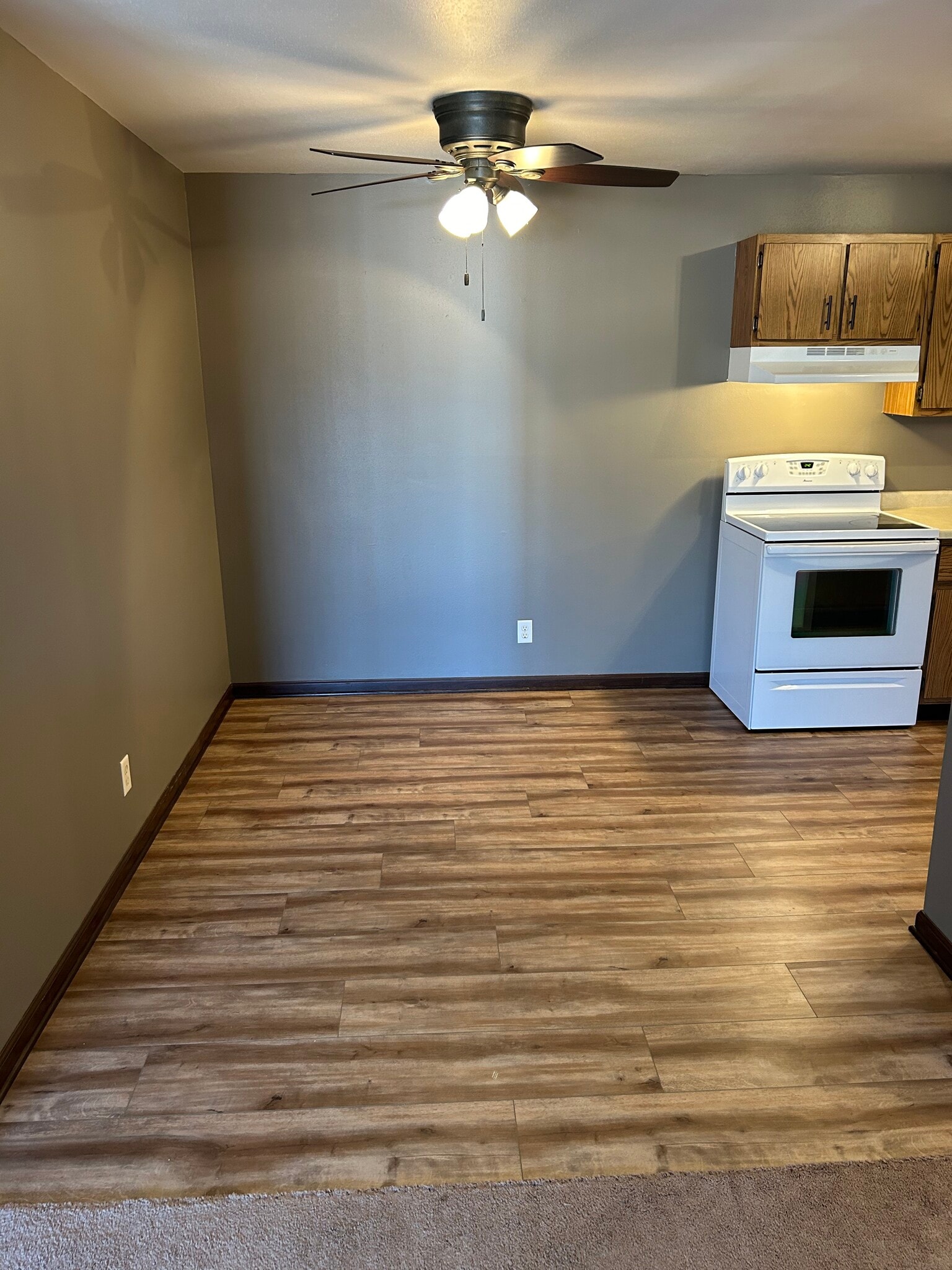 Building Photo - 2520 S Kerry Lane