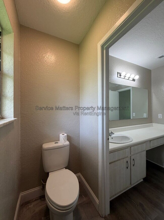 Building Photo - 5012 Midas Rd