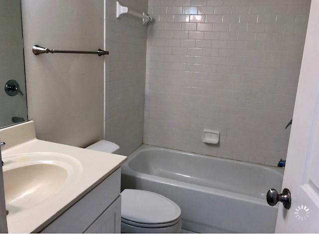 Building Photo - 991 Faith Ave SE