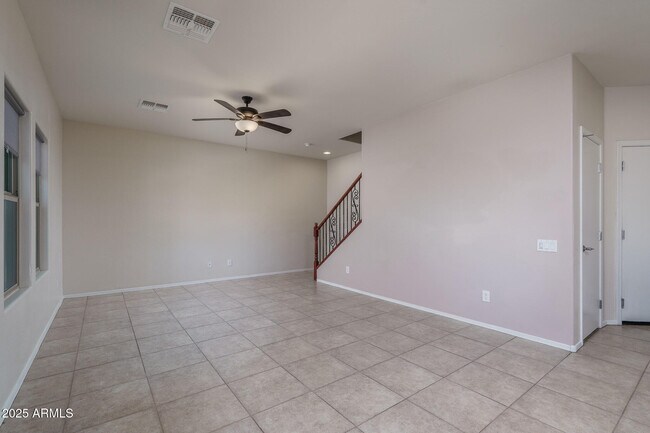 Building Photo - 10822 W Saddlehorn Rd
