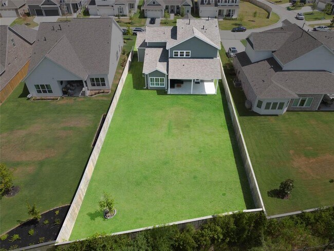 Building Photo - 2349 Goldenglade Dr