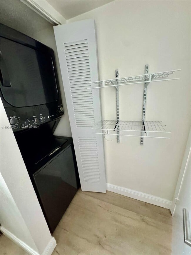 Building Photo - 8335 SW 152nd Ave