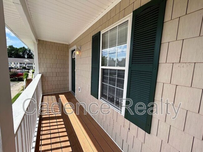 Primary Photo - 4619 McClelland Dr
