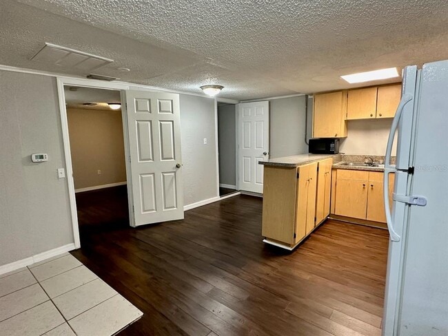 Building Photo - 508 S 8th St