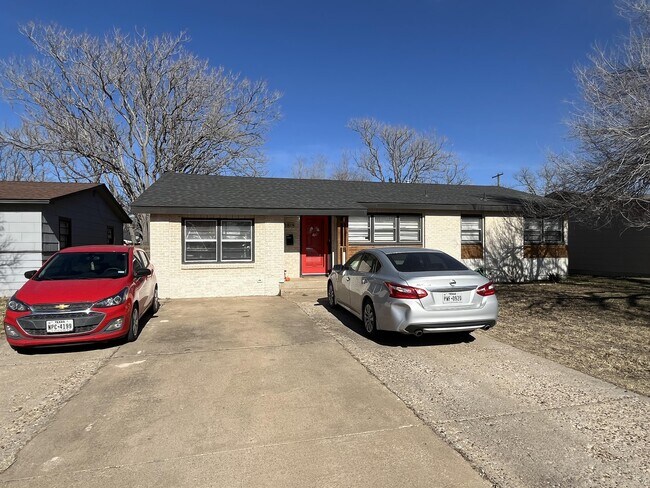 Building Photo - 3818 30th St