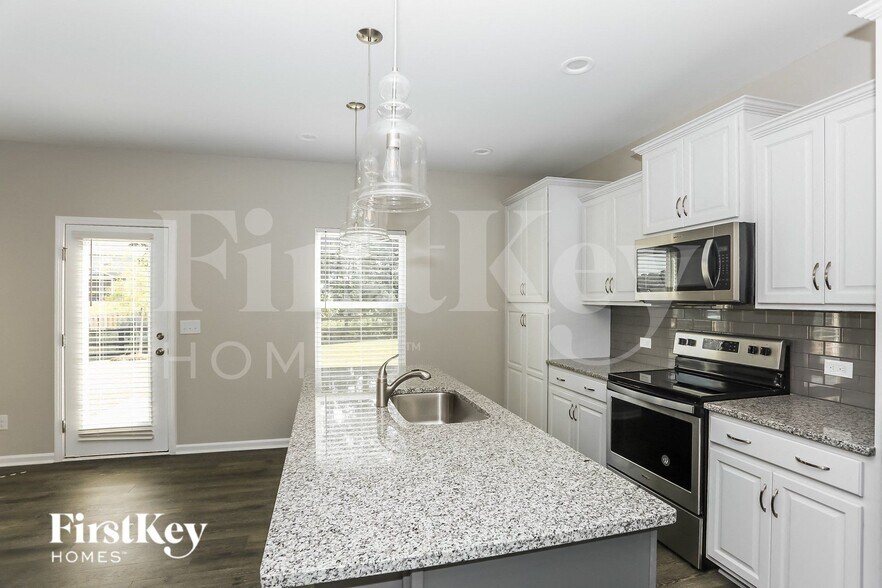 Building Photo - 9014 Colwick Hill Rd