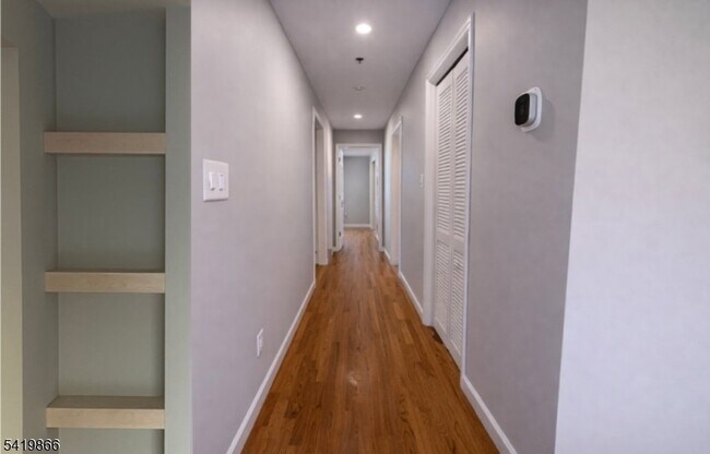 Building Photo - 231 N 12th St