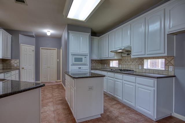 Building Photo - 3913 Dunwich Dr