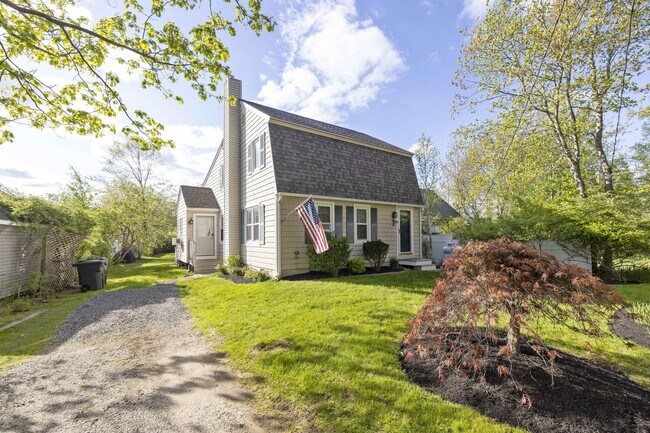 Building Photo - 16 Grasshopper Ln