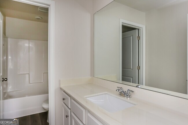 Building Photo - 248 Hamilton Pointe Dr