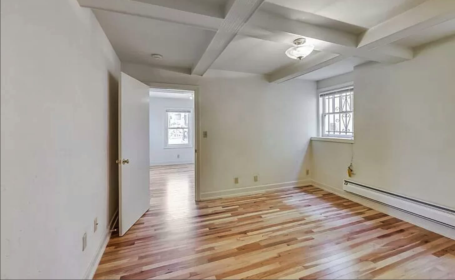 Building Photo - 2401 SE 138th Ave