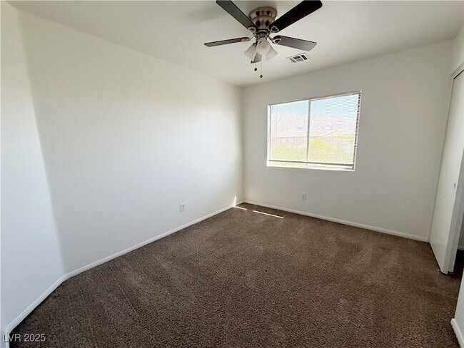 Building Photo - 5968 Hickory Nut Ave