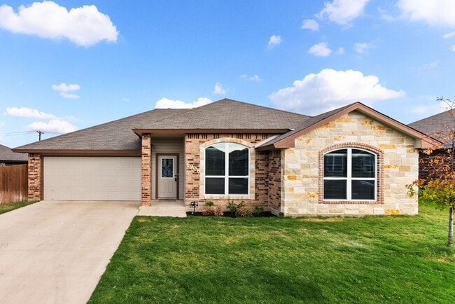 Primary Photo - 6908 Catherine Dr
