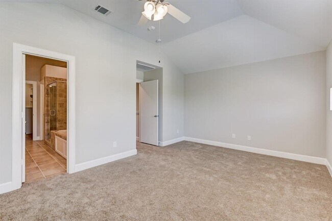 Building Photo - 8705 Bryam St