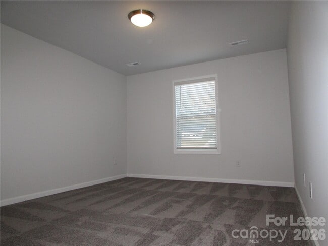 Building Photo - 3730 Berry Dr