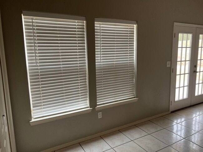 Building Photo - 12628 Setting Sun Dr