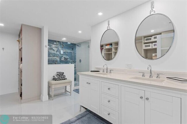 Building Photo - 3850 Galt Ocean Dr