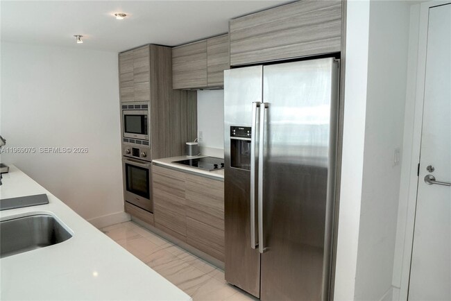 Building Photo - 6620 Indian Creek Dr