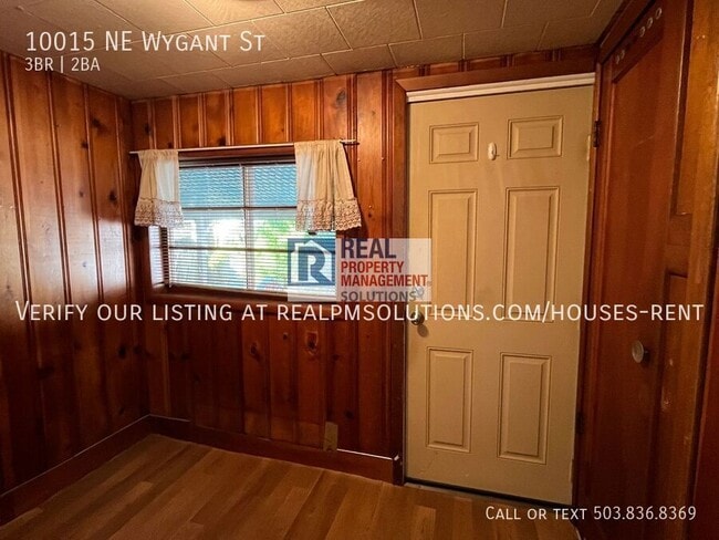 Building Photo - 10015 NE Wygant St