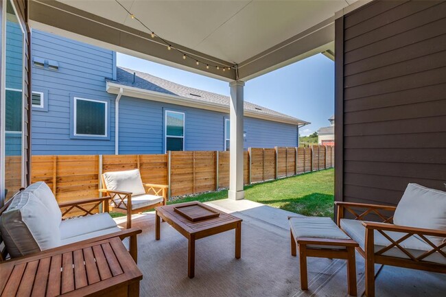 Building Photo - 5808 Rangeland Rd