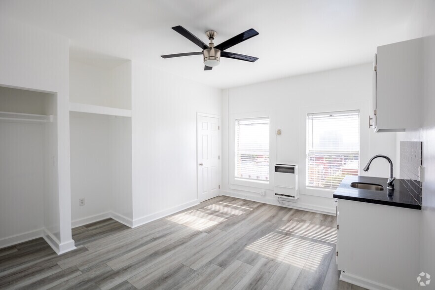 Studio - 425SF - Electro Apartments - WSP 833 Berendo LLC