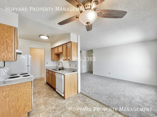 Building Photo - 5155 Arden Wy