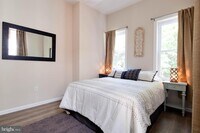 Building Photo - 4245 Ogden St