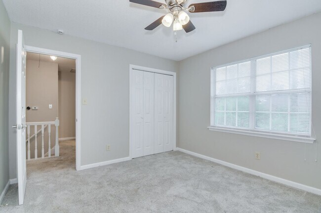 Building Photo - 321 Timberidge Dr