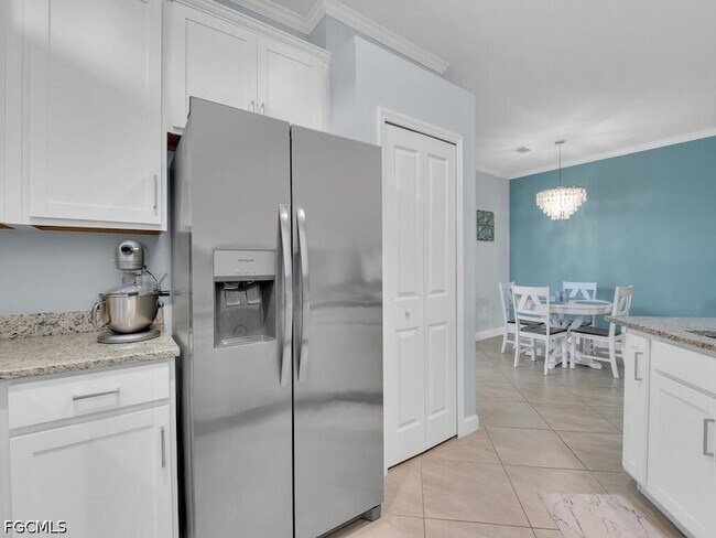 Building Photo - 14087 Winding Cedar Wy