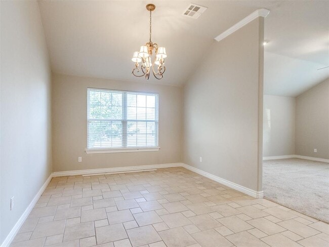 Building Photo - 3409 Valley