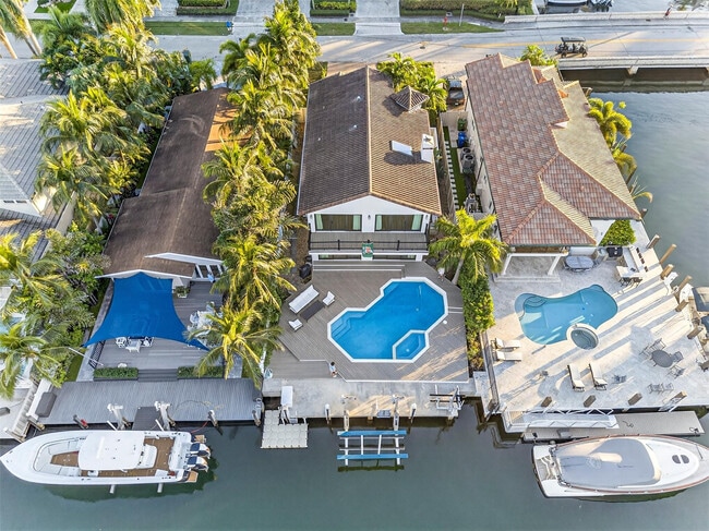 Building Photo - 1505 SE 11th St