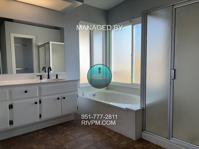 Building Photo - INTRODUCING A RARE GEM IN MORENO VALLEY!! ...
