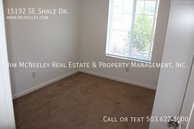 Building Photo - 15192 SE Shale Dr