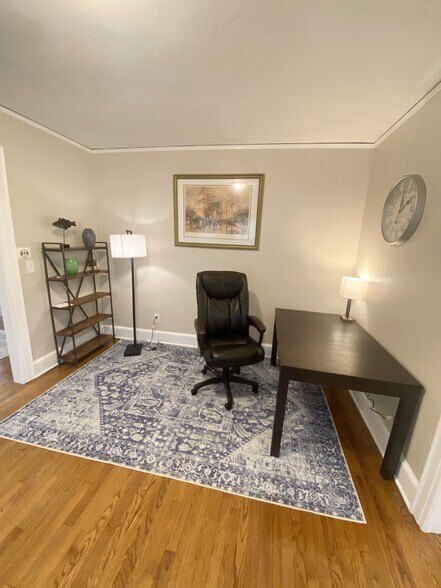 Building Photo - 184 S Highland St