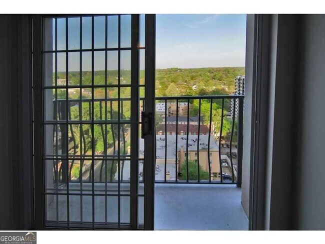 Building Photo - 199 14th St NE