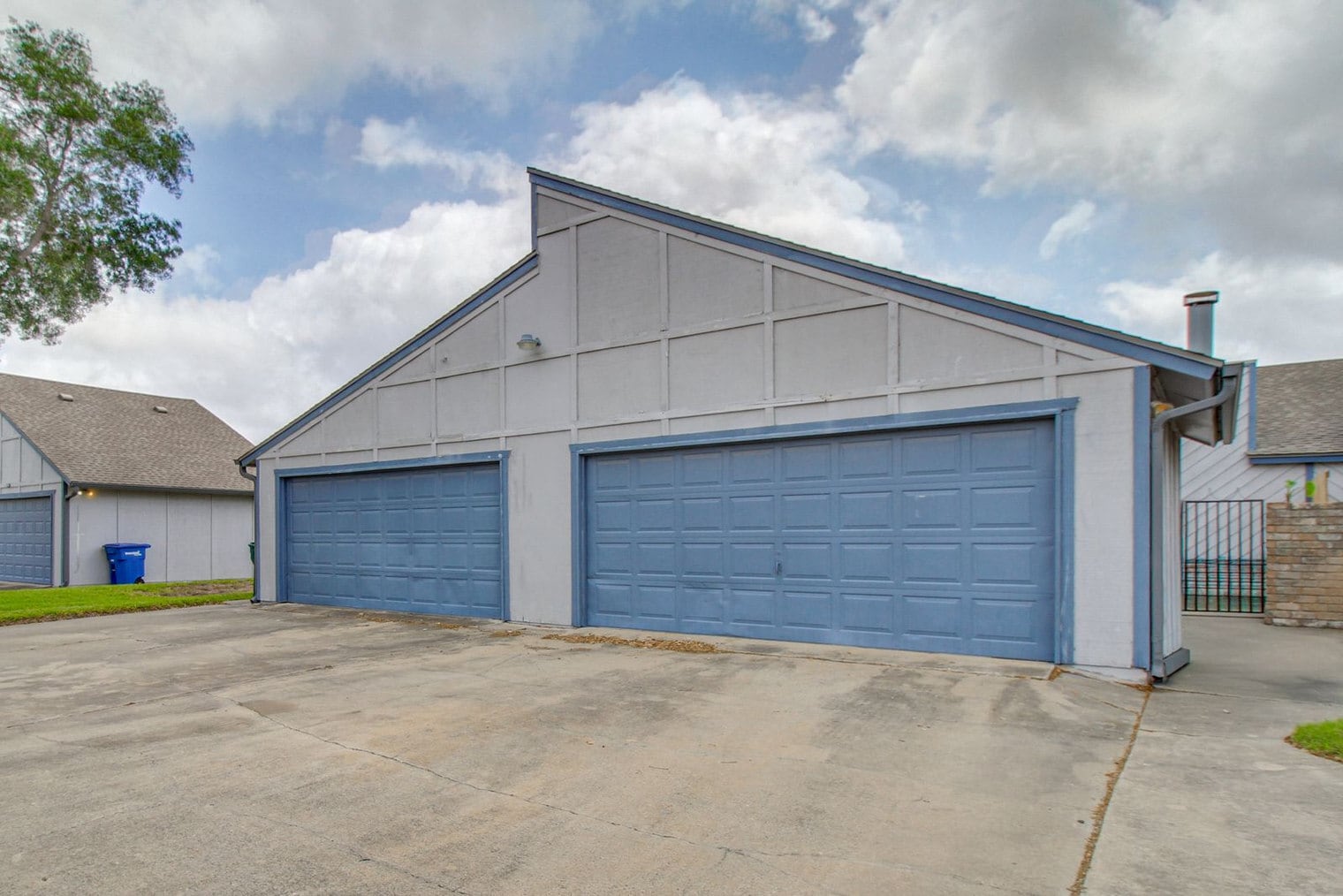 Building Photo - 7218 Elwood Ct
