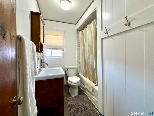 Building Photo - 10 Sunset Trail