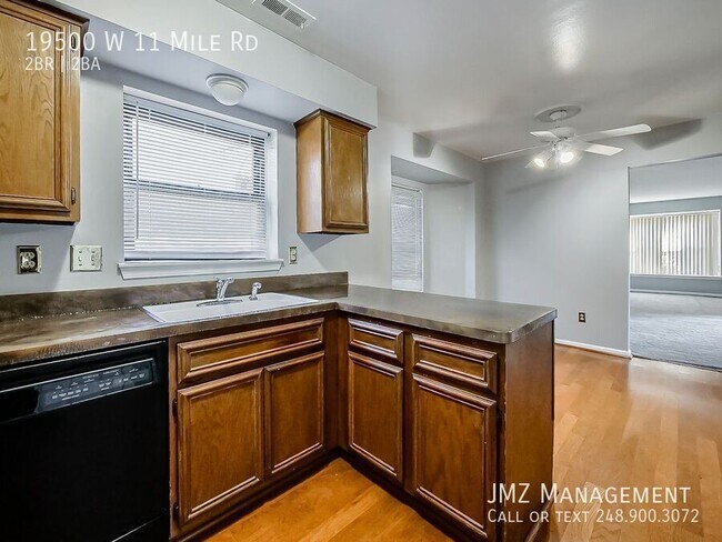 Building Photo - 19500 W Eleven Mile Rd