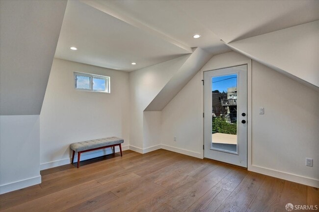 Building Photo - 66 Delano Ave