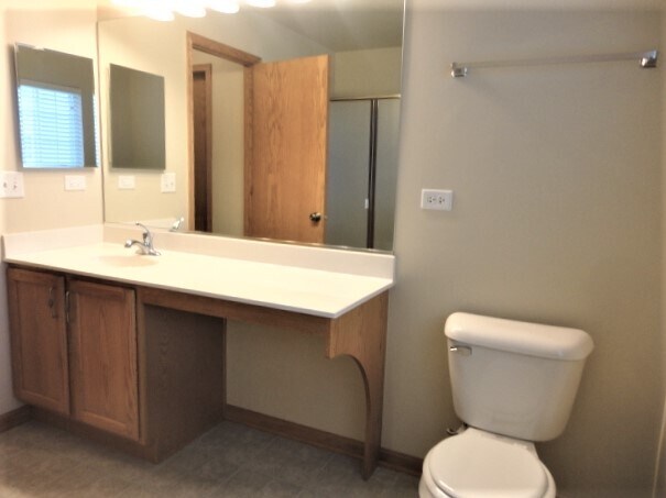 Building Photo - 1217 Violet Ln