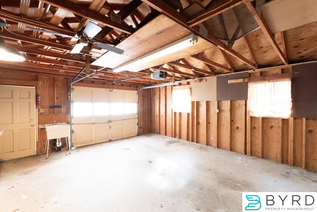 Building Photo - 2144 Skipwith Rd