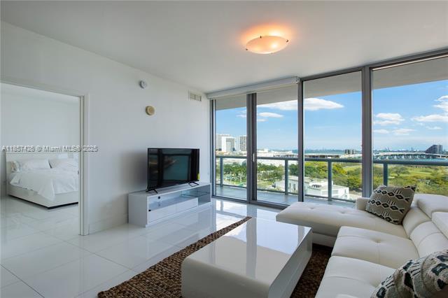 Building Photo - 888 Biscayne Blvd