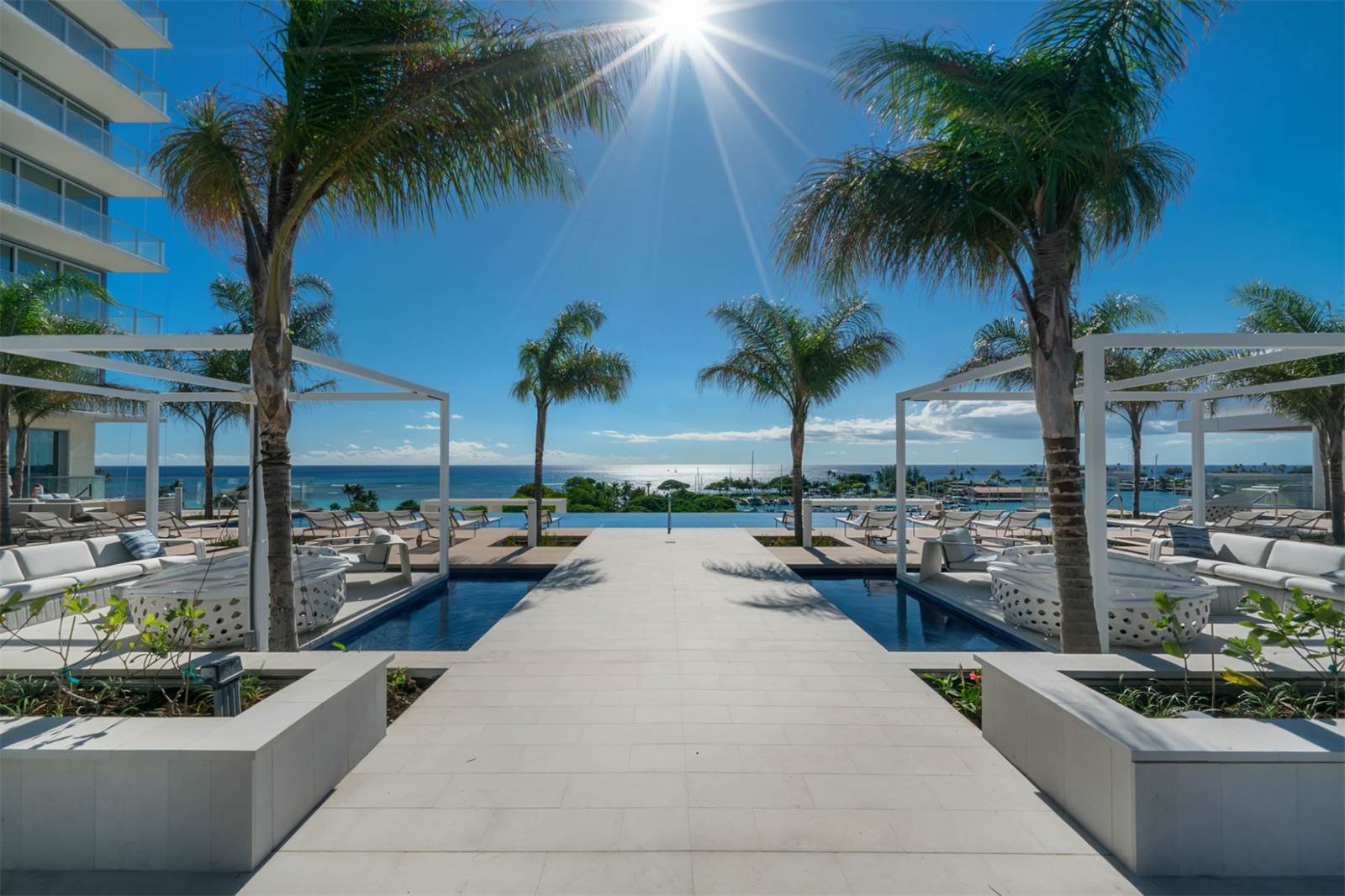 Amenity deck - 1118 Ala Moana Blvd