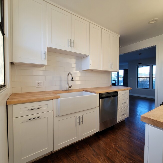 Building Photo - 2638 23rd St