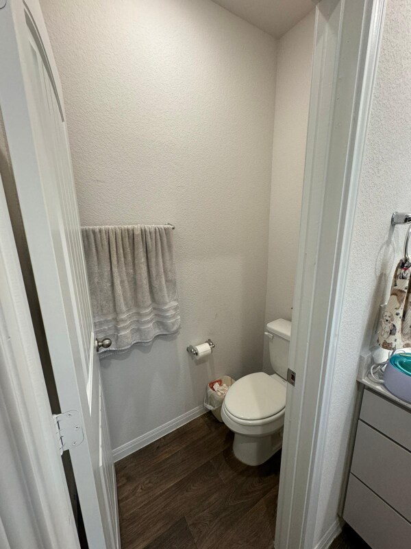 Building Photo - 109 Brody Ln