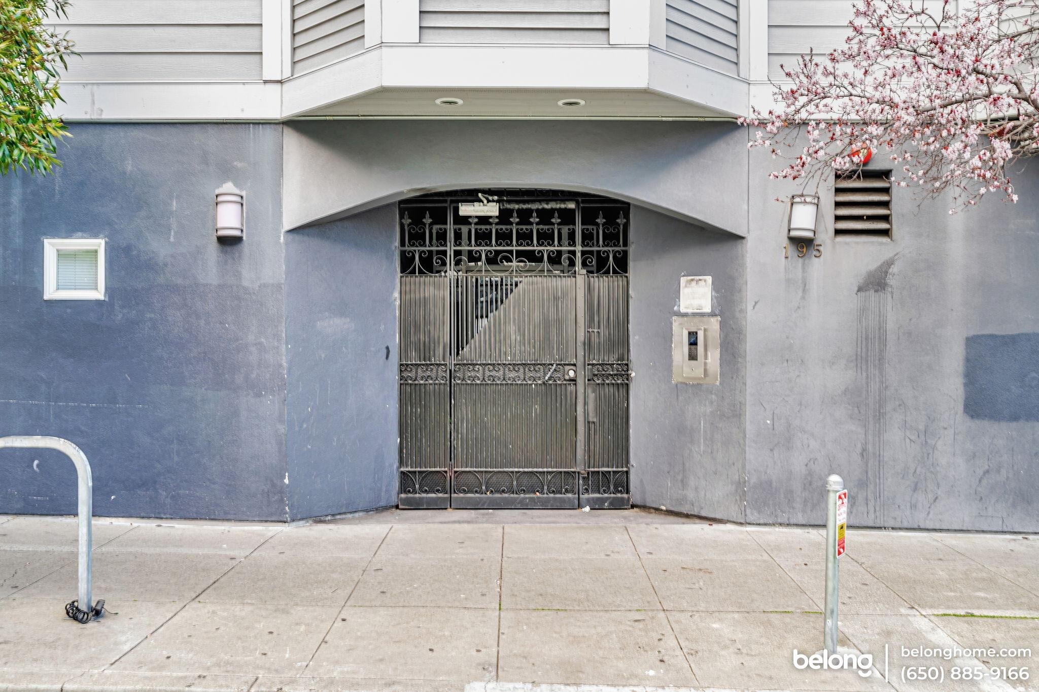 Building Photo - 195 7th St