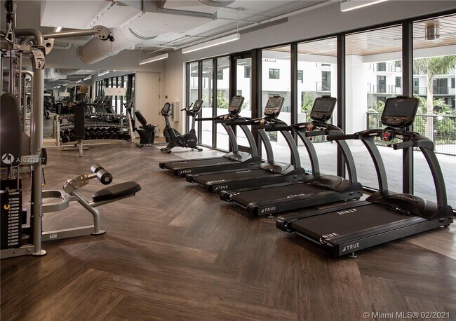 Building Photo - 9480 NW 41st St